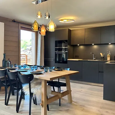 3 Au Centre Des Gets Avec Balcon, Parking Et Cheminee - Fr-1-623-333 Apartment Les Gets